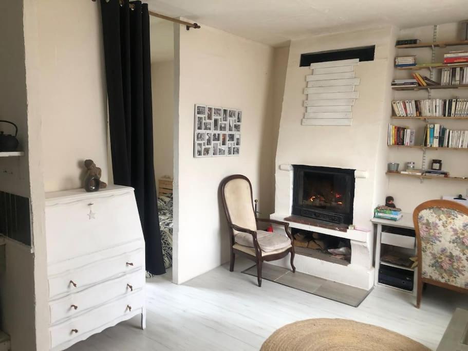 Un Petit Dans Un Cadre Naturel Apartment *